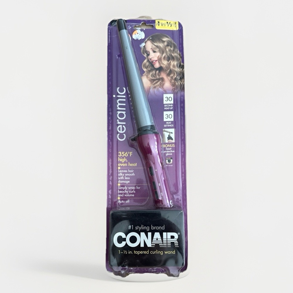 Conair Curling Iron Ceramic 365F High Even Heat Bonus Glove New CD969DG 1-1/2 In
